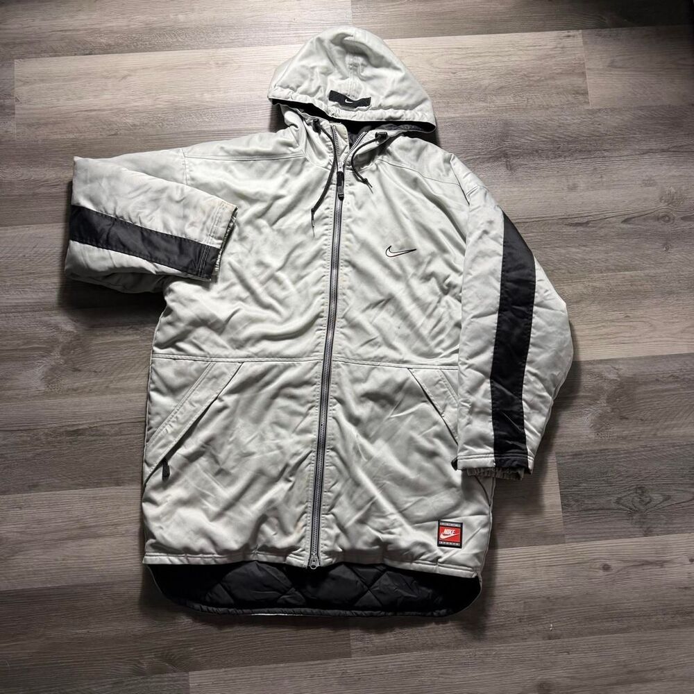 Nike Men's Grey and White Jacket